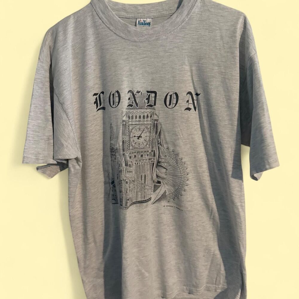 Unbranded Women's Grey T-shirt